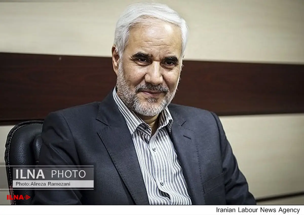 مبالغ بلوکه شده٬ در مقابل درآمد نفتی خرج شده دولت قبل ناچیز است