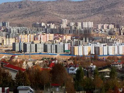 اتمام فرایند توزیع قبوض عوارض سالانه تا پایان سال 
