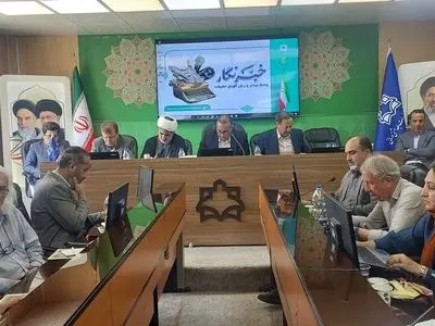 هدف نظام سلامت درمان بدون دغدغه بیماران و شهروندان است / تحریم‌ها، تغییرات نرخ ارز، آسیب زیرساخت‌ها، کاهش تخصیص ارز؛ 4 ضلع چالش‌های دارویی 