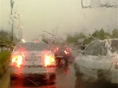 بارش باران در محور سوسنگرد/ ترافیک روان در سایر محورها