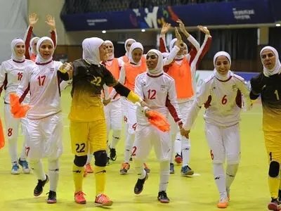 ویدیو: گل چهارم تیم فوتسال بانوان به قرقیزستان