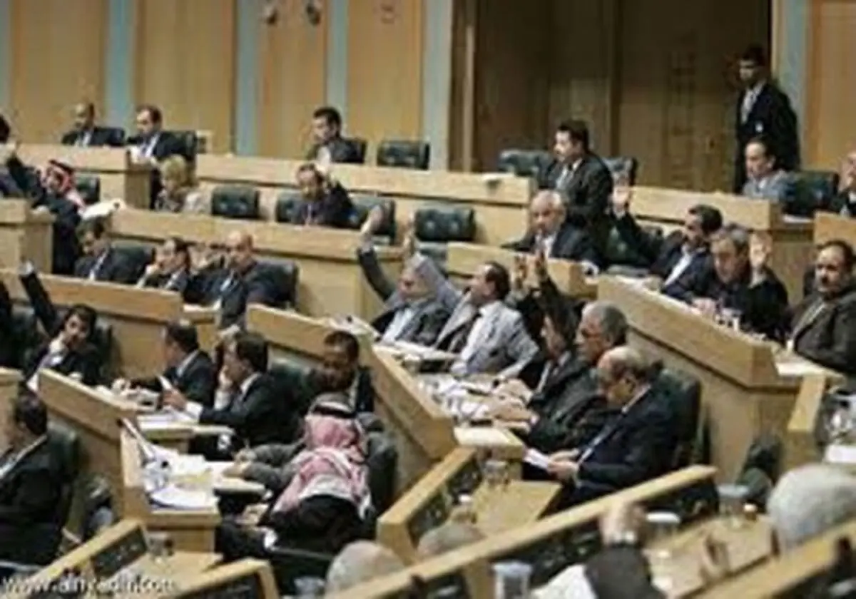 تصویب طرح بررسی مجدد موافقت‌نامه‌ها با اسرائیل در پارلمان اردن