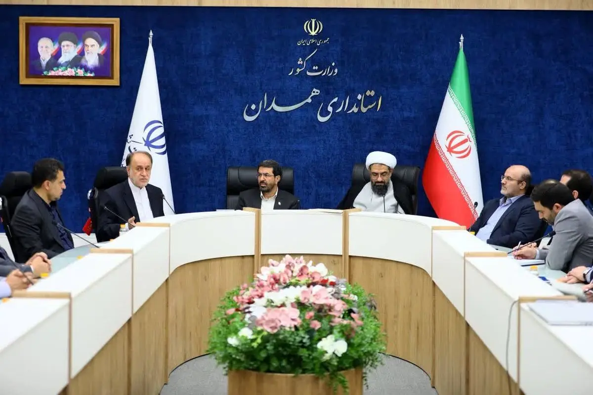 تاکید استاندار همدان بر انتقال میدان میوه وتره بار