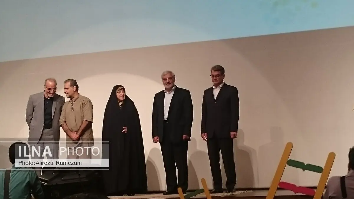 مدارس جامع زیست محیطی در کشور ایجاد می‌کنیم