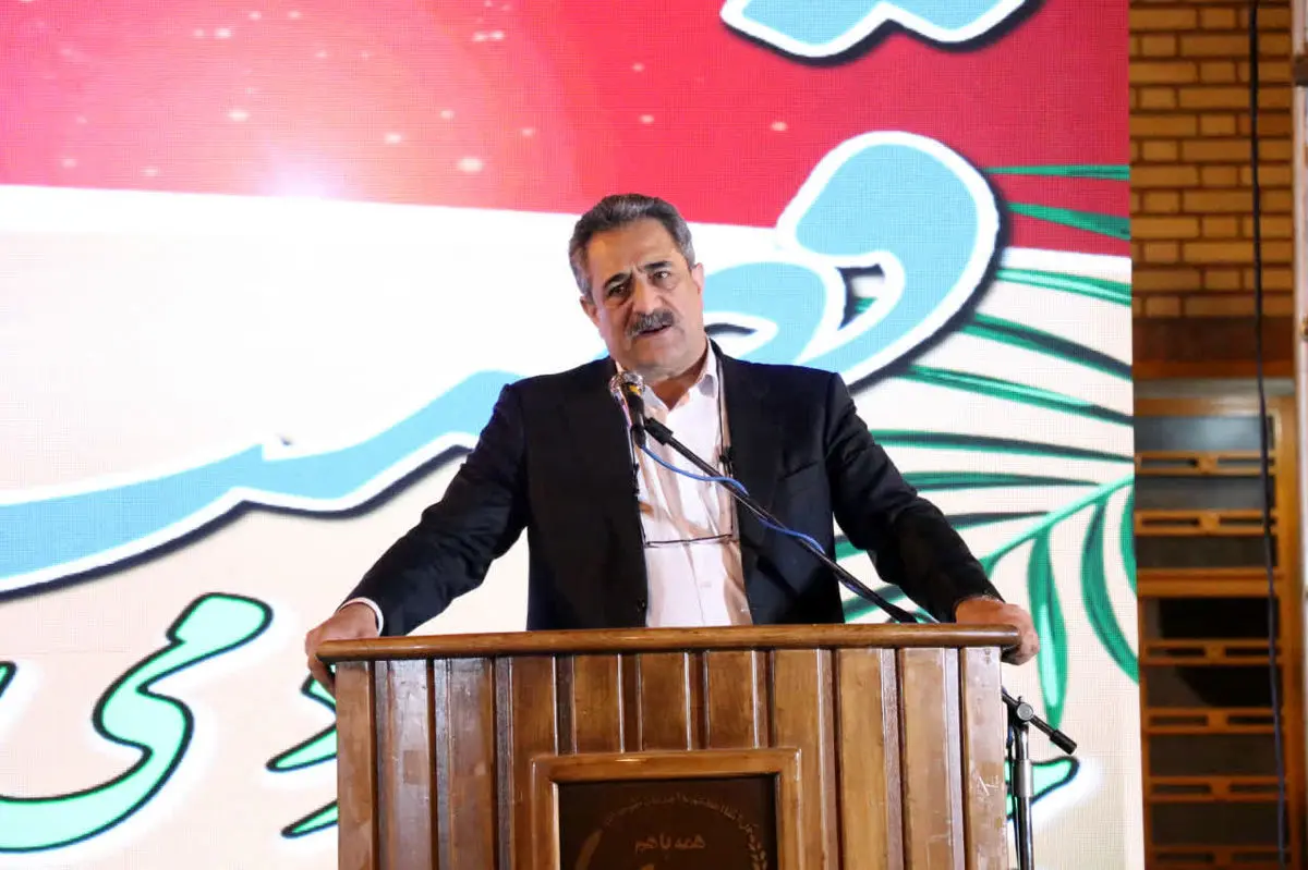 معرفی ظرفیت‌های گردشگری، نخل و صنایع دستی برای توسعه ضروری است