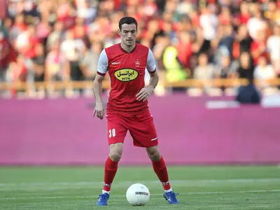حضور مدافع ملی‌پوش پرسپولیس در کلاس‌های مربیگری