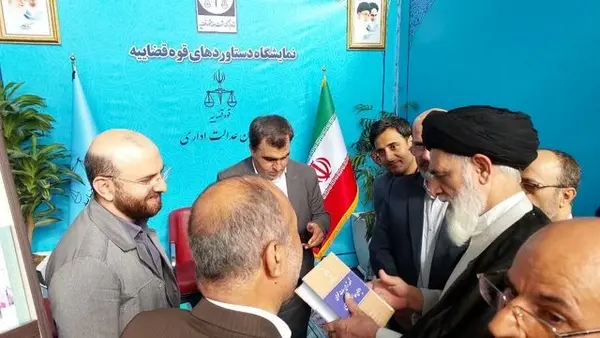 بررسی مشکلات حقوقی ۶۰ نفر از سوی دیوان عدالت اداری در نماز جمعه تهران
