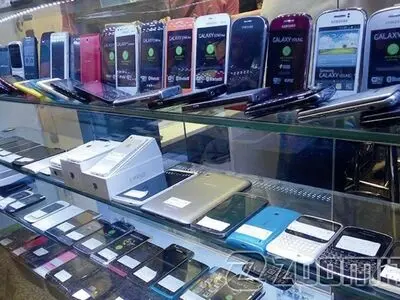 وزارت ارتباطات نمی‌تواند بی‌دلیل قانون رجیستری را معطل کند 