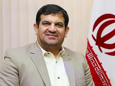 نسبت به ‎واکسیناسیون کارگران عملیاتی و اقماری هرچه زودتر اقدام شود