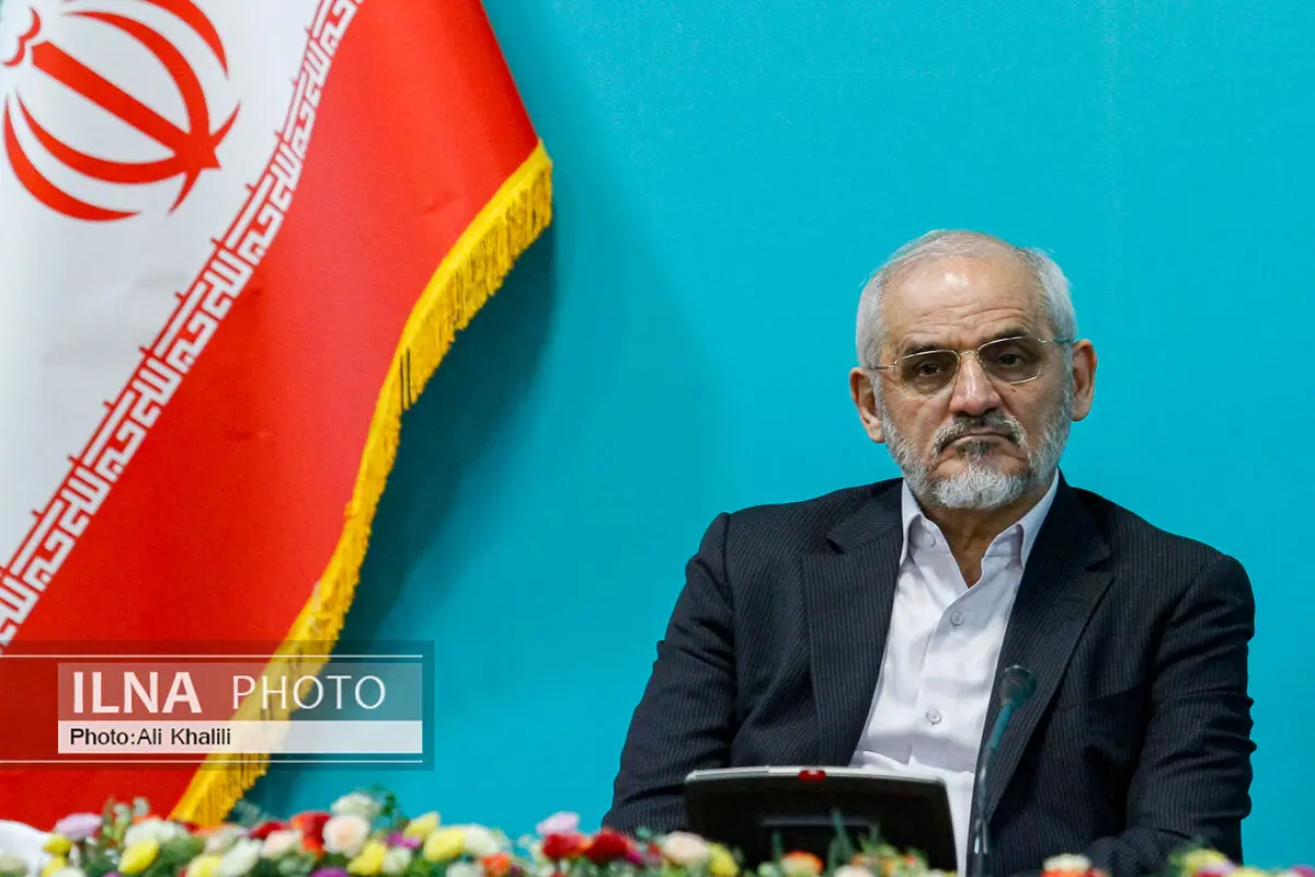 مشکلات و مسائل یک جامعه تنها با مشارکت همگانی مرتفع می‌شود
