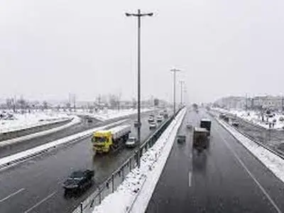 مسیرهای اصلی در استان باز بوده و تردد به‌صورت عادی برقرار است