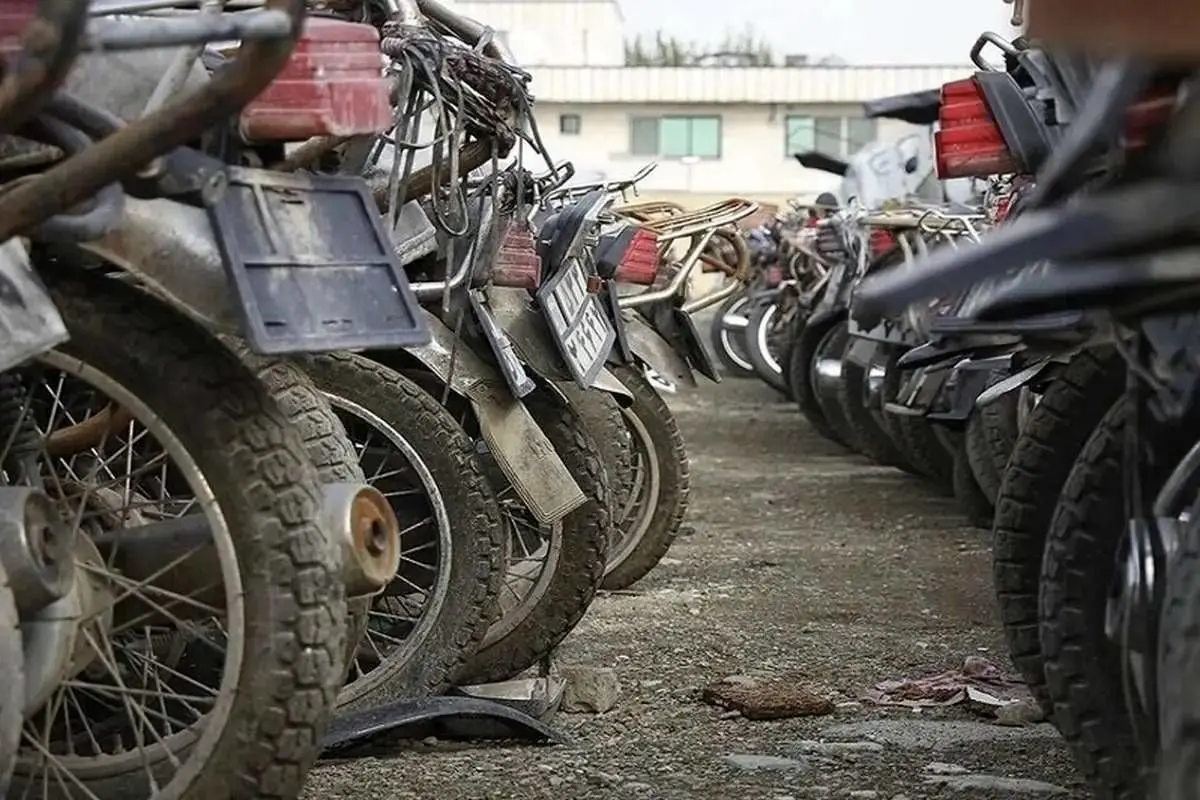 ۵۲ درصد ناوگان حمل و نقل فرسوده است/ تسهیلات ۲۰۰ میلیونی برای تعویض موتورسیکلت‌