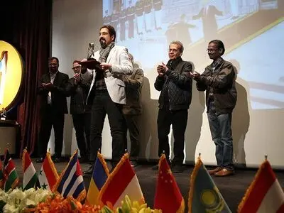 برگزیدگان یازدهمین دوسالانه بین‌المللی کاریکاتور تهران معرفی شدند