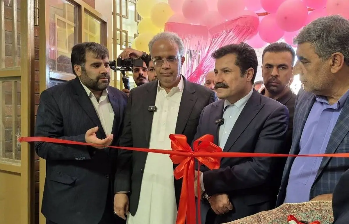 افتتاح مدرسه ۱۸ کلاسه سیادک زاهدان با حضور معاون روستایی و مناطق محروم