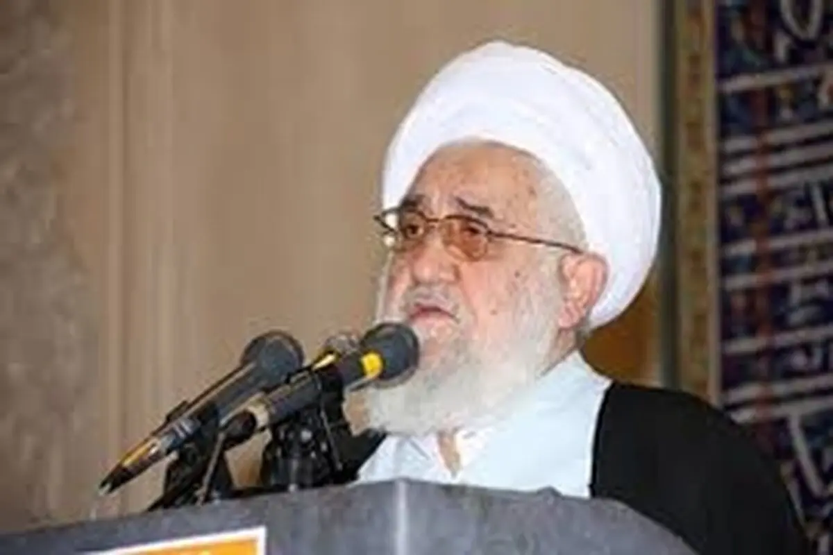 چند جوان تازه به دوران رسیده شورا نباید شهرداران نمونه کشوری را عزل میکردند