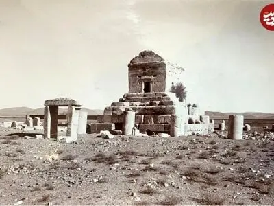 تخت جمشید ۱۰۰سال قبل به این شکل بود 