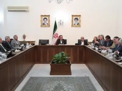 دانشگاه باید کانون حل مسائل کشور باشد