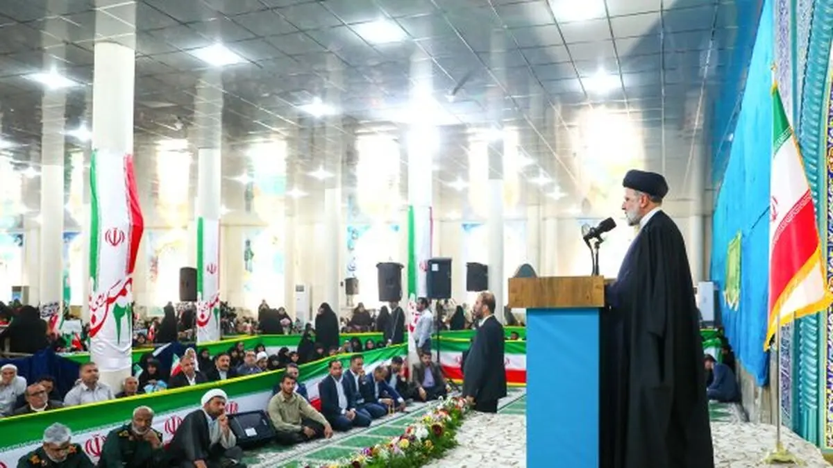 الرئیس رئیسي: لن نبدأ حربا لکن سنرد بقوة على کل من یتنمّر علینا