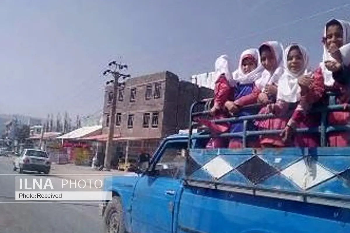 سرویس مدارس روستایی مشمول سهمیه ویژه بنزین/ عدم افزایش هزینه سرویس‌مدارس روستایی در سیستان و بلوچستان/ هیچ دانش‌آموزی ترک تحصیل نکرده است