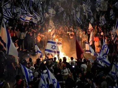 Mass protests ahead of Zionist Supreme Court’s session on judicial reform
