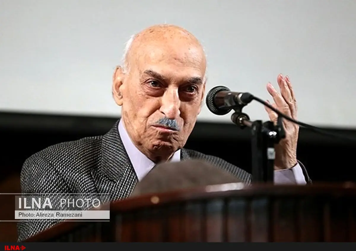 ترامپ، پرستیژ بینالمللی آمریکا را مخدوش میکند/سلامتی کلینتون در مناظرهها چالشبرانگیز است