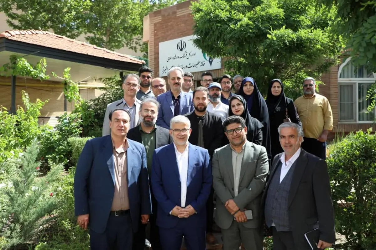 بازدید سرزده استاندار البرز از ادارهکل ارشاد و خانه مطبوعات استان