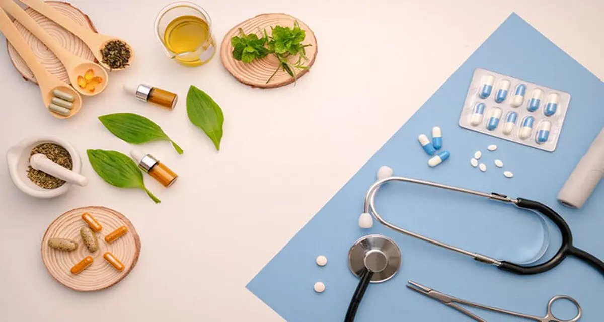 از بهبود فشار خون با نمک دریا تا استفاده از لیوان مسی برای درد استخوان/ این‌ها طب سنتی است یا طب فولکلور؟