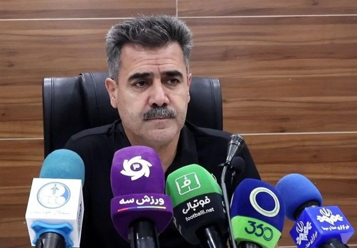 پورموسوی: هنوز هشت هفته باقی مانده و نگران نیستیم