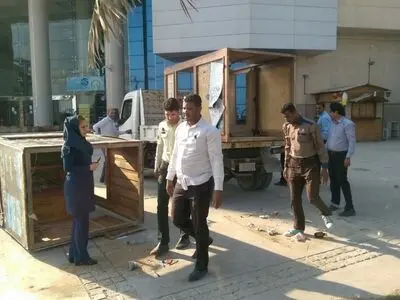 جمع آوری کانترهای غیرمجاز در جزیره قشم 