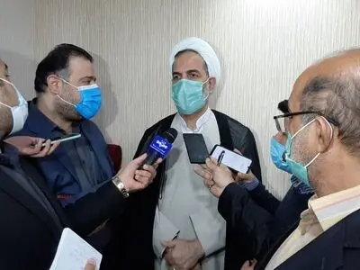 مشکل آبگرفتگی خوزستان هنوز حل نشده باقی است/درویشیان: ضرورت الزام مسئولان خوزستان  به اجرای تصمیم‌گیری‌ها 
 
