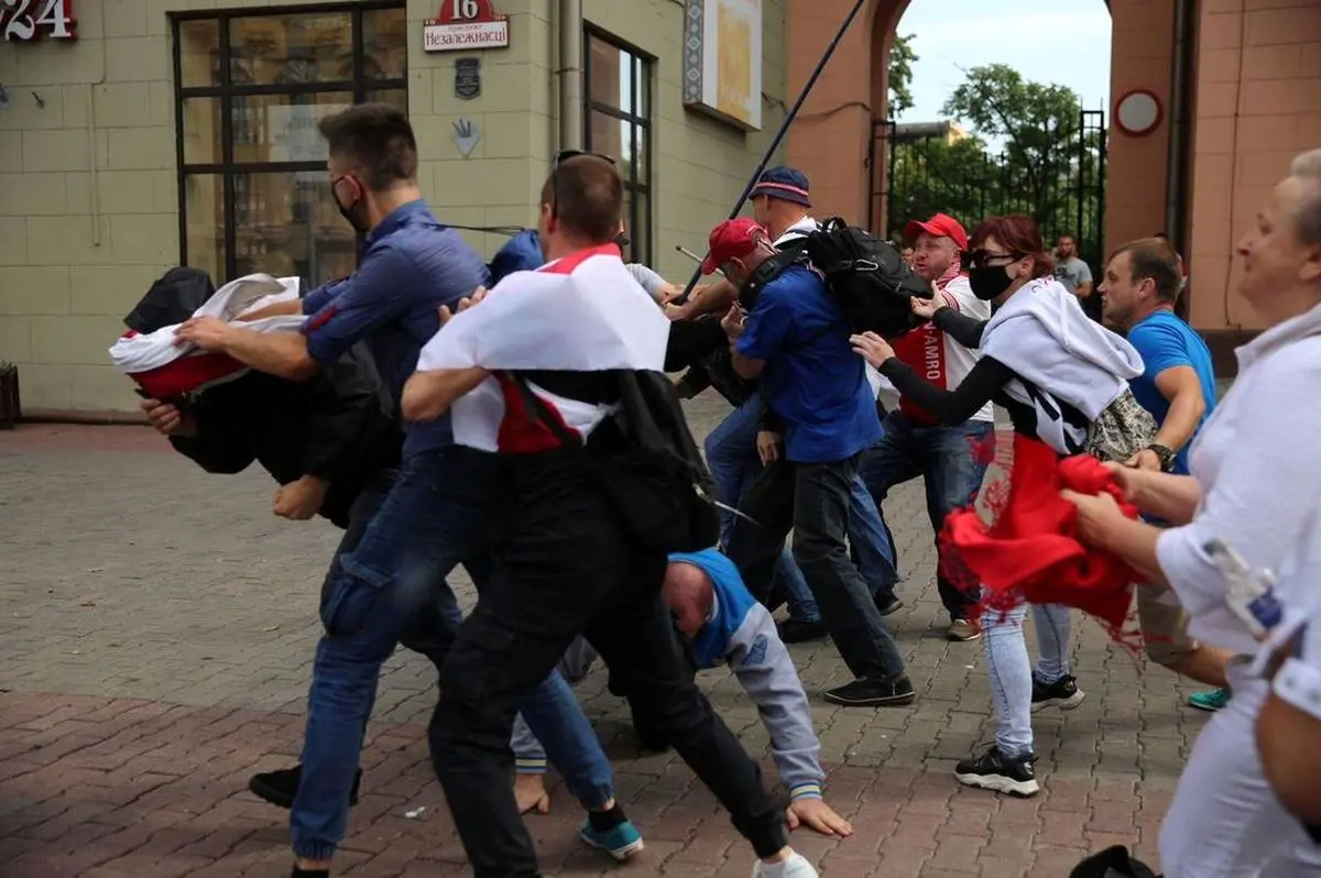 Protesters crowd Minsk as Belarus leader gets birthday call from Putin