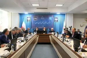 تأکید مجلس برای حذف واسطه‌ها و اصلاح معیشت ۴۰۰ هزار معلم