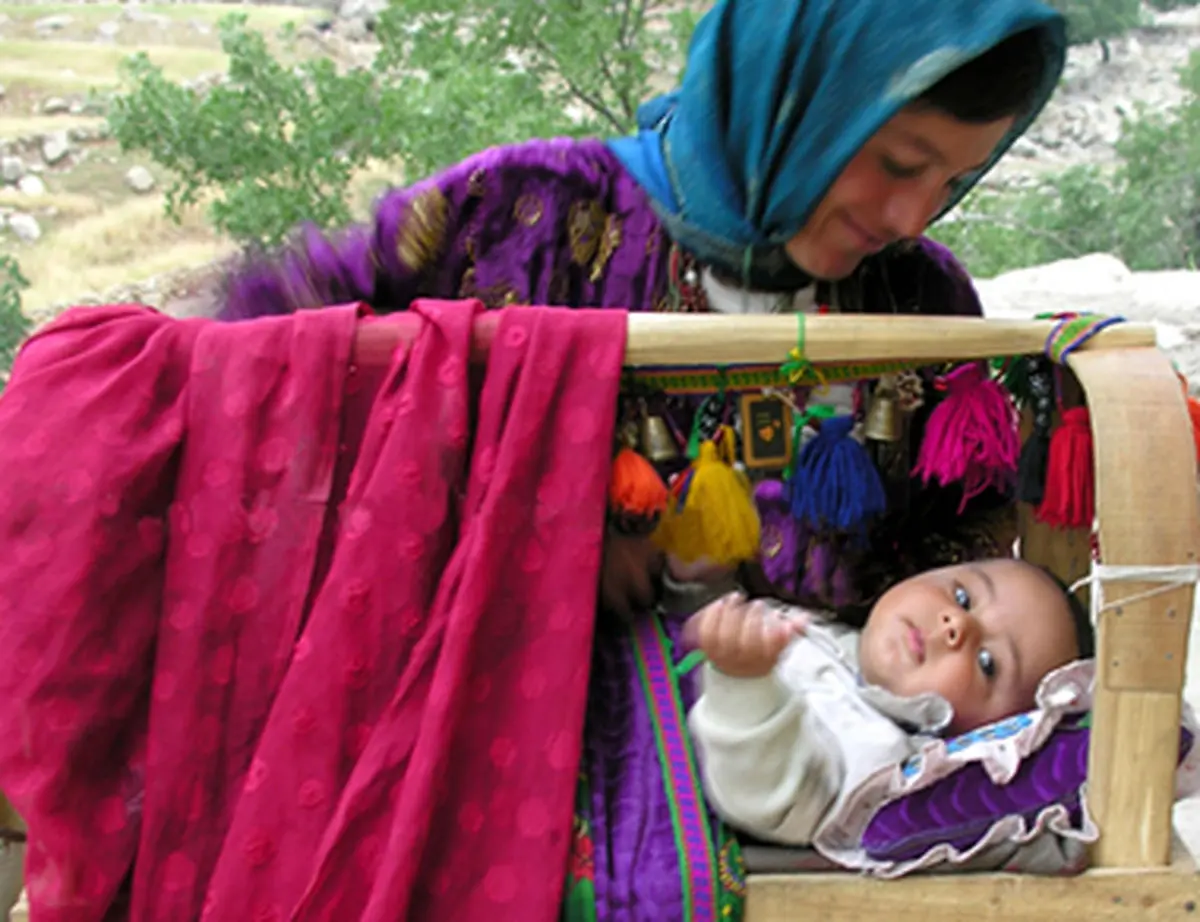 ابلاغ مراتب ثبت لالایی بومی و ۴ میراث ناملموس دیگر در فهرست میراث ملی به استاندار زنجان