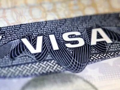 
العراق یبدأ العمل على دخول الإیرانیین دون رسوم تأشیرات 