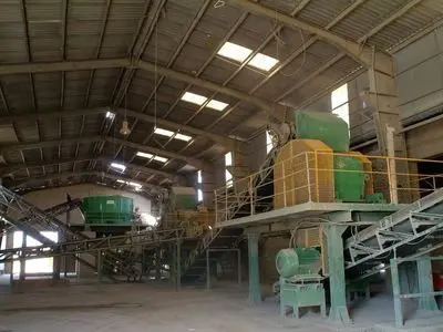 رفع مشکل دو واحد تولیدی در کردکوی/۱۱۵ کارگر به محل کار خود باز خواهند گشت