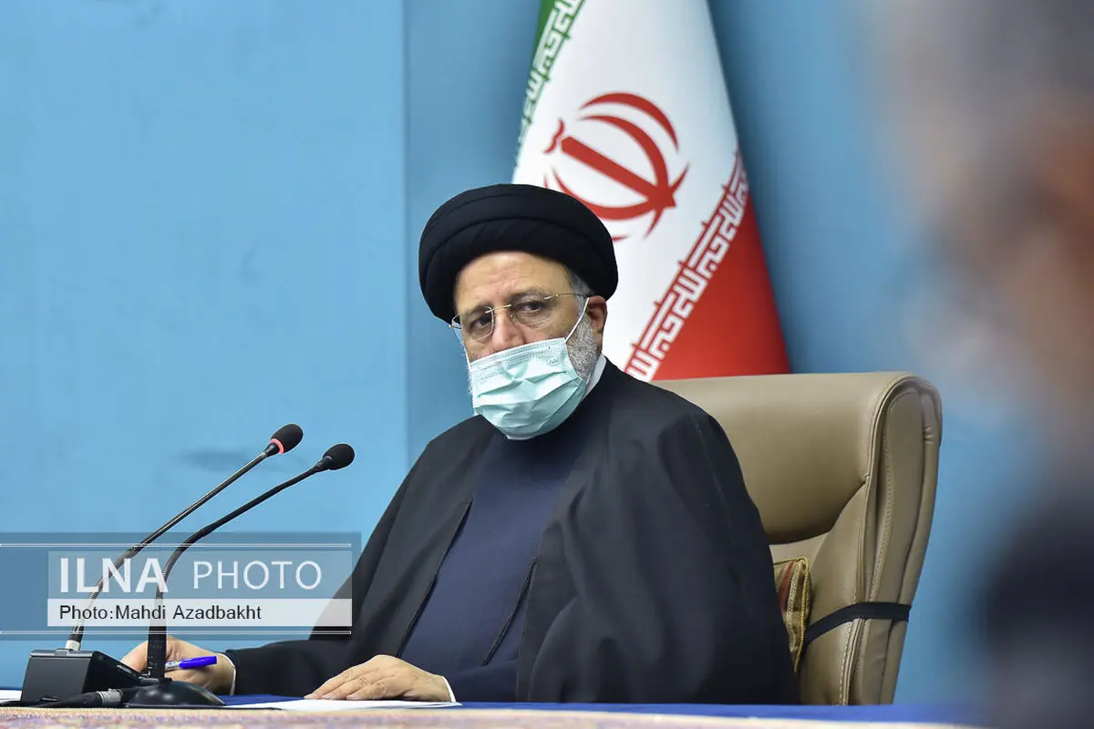 دستور رئیسی برای برخورد با متخلفان واگذاری خودرو به دستگاه‌ها/ درخواست رئیس‌جمهور از وزیر ارتباطات برای رفع کندی اینترنت