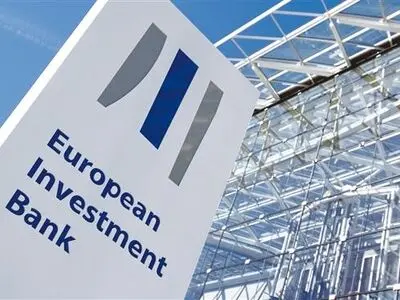 EU lawmakers back plan for European Investment Bank work in Iran
