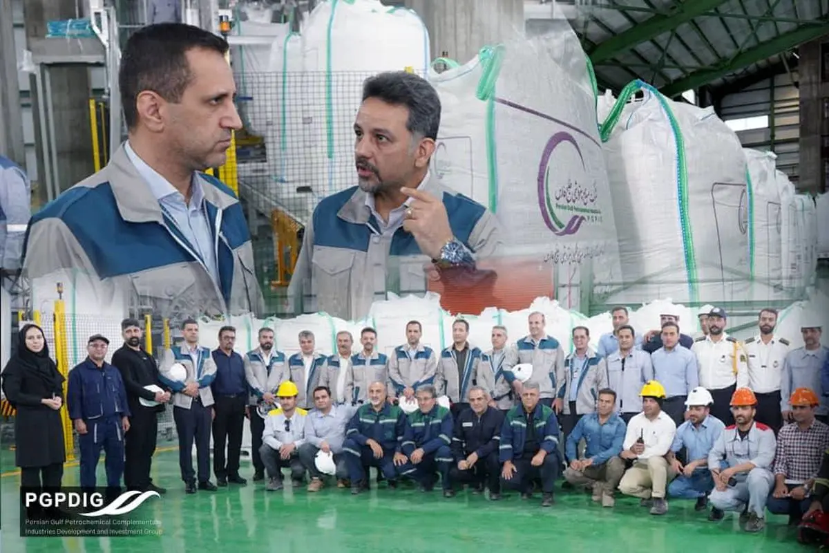 افتتاح رسمی "پتروشیمی اغوان گستر" بزودی و راه اندازی پتروشیمی صدف تا پایان امسال انجام می شود.