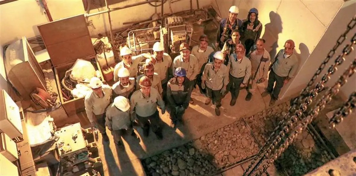 جهش بهره‌وری انرژی در فولاد هرمزگان با ارتقای تپ‌چنجر ترانسفورماتور کوره شماره 2