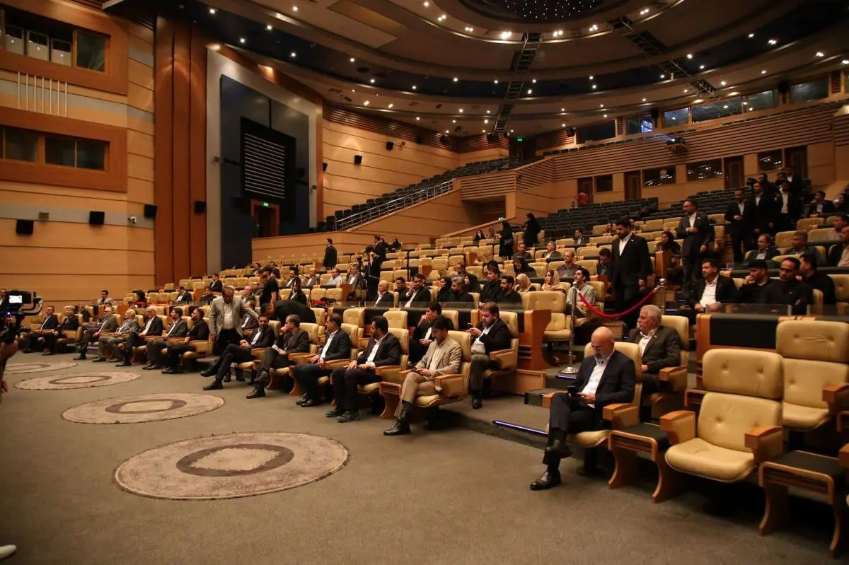 از کارشناس برتر سال تا طرح برگزیده فولاد سبز