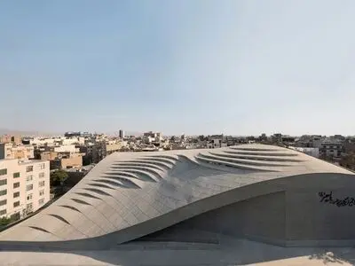 افتتاح مجتمع ولیعصر جسارت شهرداری را می‌طلبد