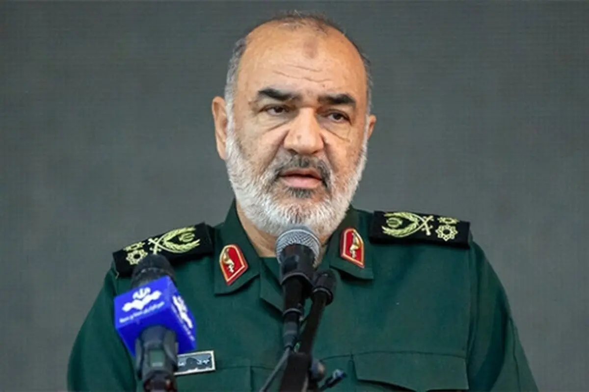 دشمن مجهز است اما نمی‌تواند عمل کند/ سختی‌ها هم برای ما و هم برای دشمنان وجود دارد
