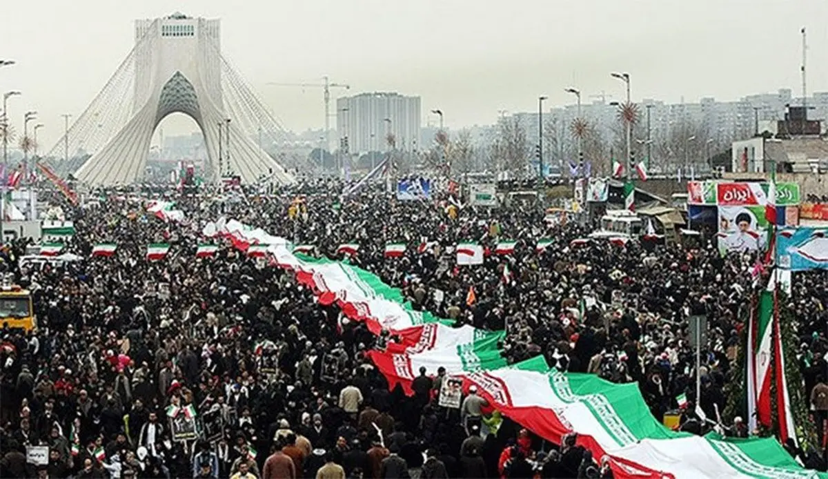 مسیرات ملیونیة الیوم فی ایران بذکرى انتصار الثورة