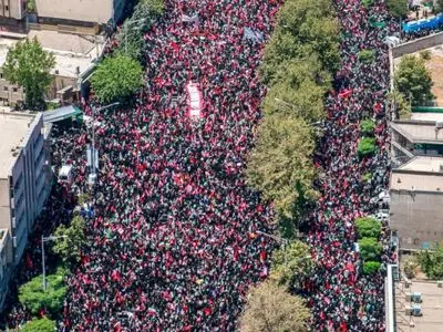 شرکت آمریکایی وسعت مراسم تشییع رهبر شهید انقلاب را ثبت کرد+ تصاویر