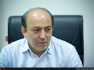 خارج شدن بررسی صلاحیت تاجزاده از دستور کار شورای نگهبان 