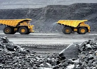 ضرورت نوسازی ناوگان معدنی و ساماندهی بازار قطعات در استان گلستان 