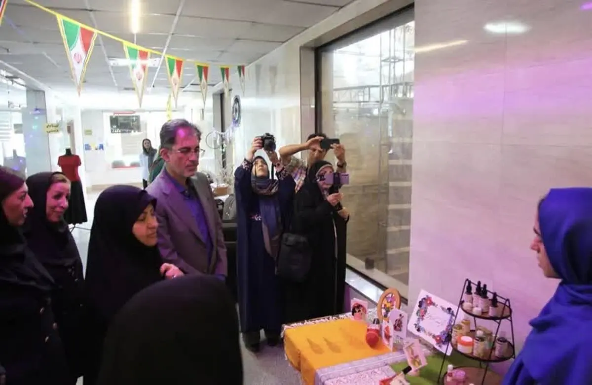 افتتاح نمایشگاه «هزار میدان، هزار بازار» در البرز؛ اشتغال‌زایی هزار نفری با توسعه مشاغل خانگی