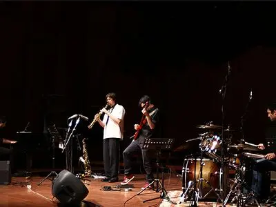 تور اروپایی «کوارتت کاسته»  در مهر و آبان 