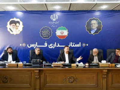 مدیران باید مجری سیاست‌های دولت باشند، نه کنشگران سیاسی