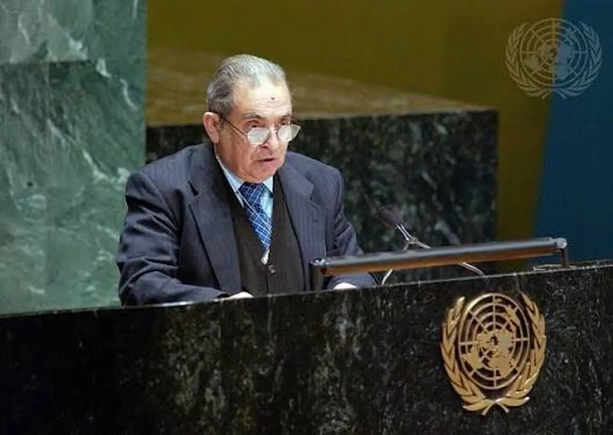 دیپلمات و پژوهشگر افغانستان درگذشت